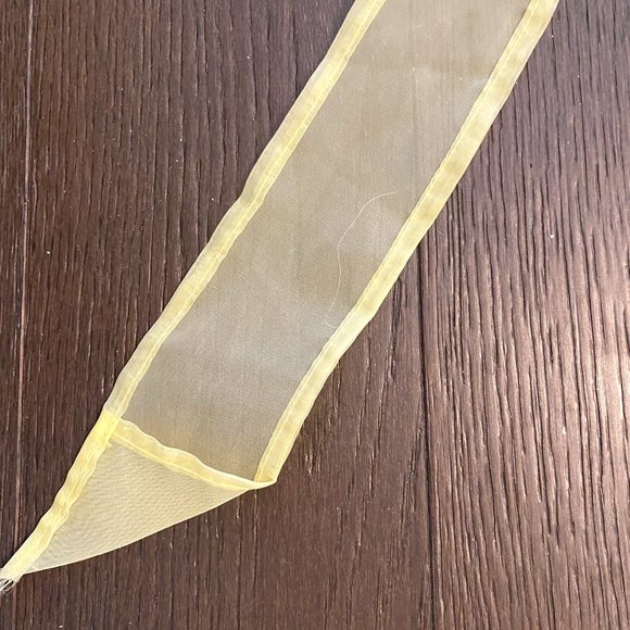 Vintage White and Yellow Sheer Cotton Fabric Apron - Picture 6 of 6